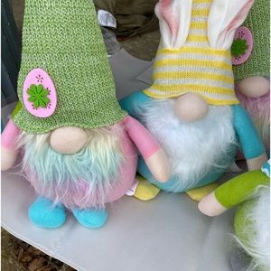 NWOT! Easter gnomes